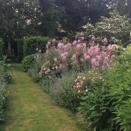 Bed And Garden Alde Coninckshof 3* Weurt