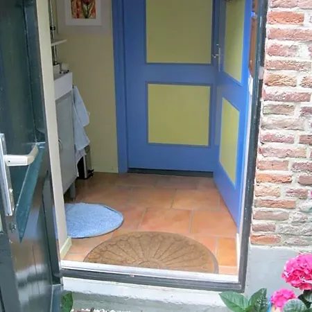 Bed And Garden Alde Coninckshof Guest house