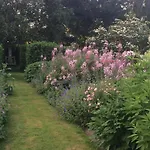 Bed And Garden Alde Coninckshof 3* Weurt